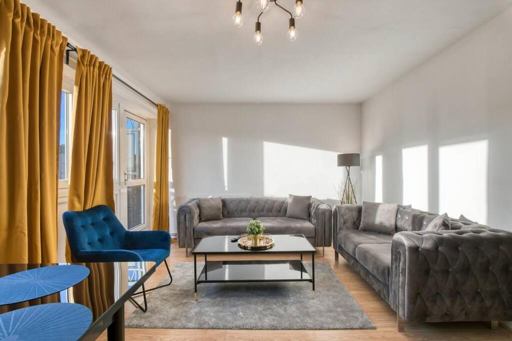 Kings Cross Apartment 4 Br Londra Exterior foto